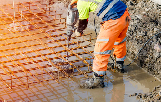 Best Best Concrete Contractor  in Watervliet, MI